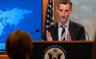 State Department urged US citizens to leave Russia and Ukraine