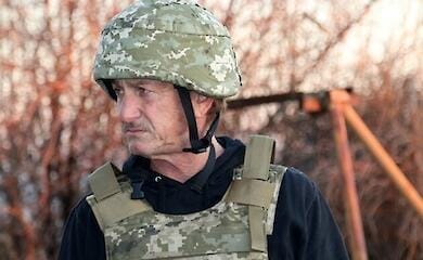 Sean Penn called on the world's billionaires to buy 2 fighter squadrons for Ukraine