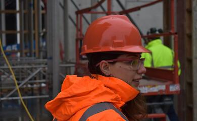 Ukrainian refugees began to get a job in Poland