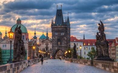 Czech Republic will temporarily not issue visas to Russians and Belarusians