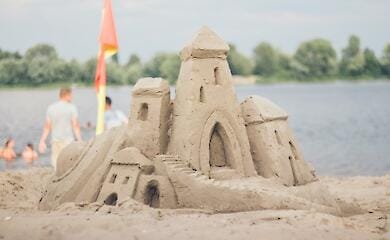 Where in Kyiv you can&rsquo;t swim because of mining