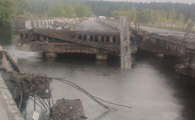 Near Kyiv, lightning hit the bridge support, where there was a mine