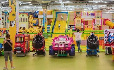 Children's complexes were banned in Kyiv shopping malls