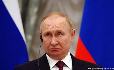 The psychologist told how to distinguish the real Putin from the double