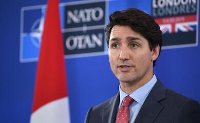 Canada imposes new sanctions against Russia