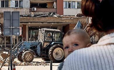 In Kherson, Russian servicemen killed a mother and her young daughter