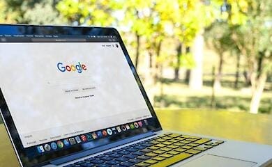 The occupiers blocked Google in the so-called "DNR" and "LNR"