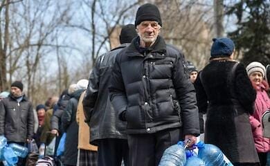 In occupied Mariupol, drinking water is life-threatening