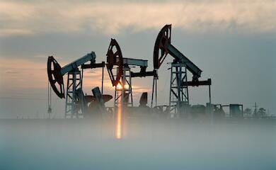 Russia loses revenue from oil exports
