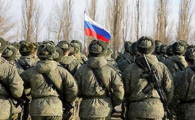 There was a split among the military fighting against Ukraine