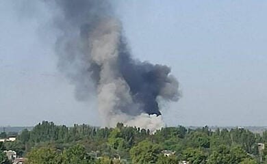 Gunfire and explosions are heard in Kherson today