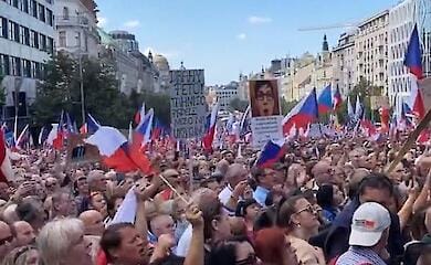 Pro-Russian forces staged a rally in Prague