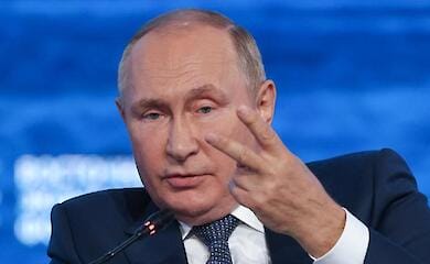 There are more dissatisfied with Putin's policies in Russia