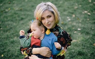 The fight for inclusion and medical cannabis. How the mom of a girl with epilepsy helps others