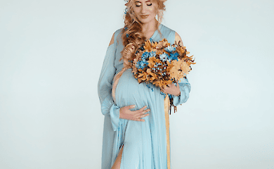 Tamara, Poltava: We didn't know how safe it was to go because there were rocket attacks, the train stations were crowded, there was crazy panic, and the thought of leaving home in general was heartbreaking. The biggest fear was for my daughters, they are only 5 and 6 years old.