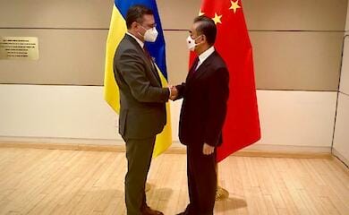 Chinese Foreign Minister expressed respect for the territorial integrity of Ukraine