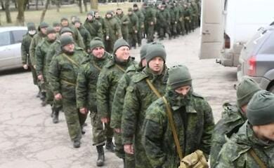 Lithuania refuses to let in Russians fleeing mobilization