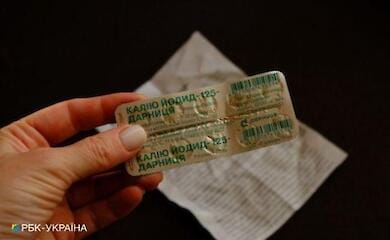In schools in Kyiv, parents are asked to sign a consent to the use of potassium iodide