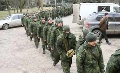 Russia does not have enough money to pay Russian mobilized soldiers