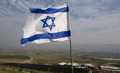 Israel warns Russia against buying Iranian missiles
