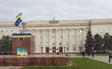 Russia shells centre of Kherson again. There are fatalities