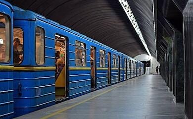Some underground lines in Kiev partially or completely down due to power cuts