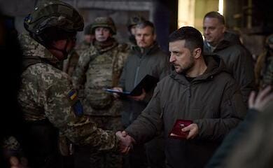 Zelensky visits Bakhmut in Donetsk region