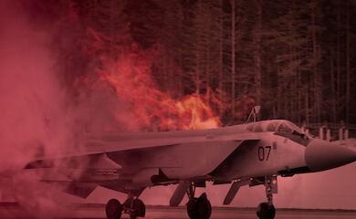 One of the Kinjal carrier aircraft's engines caught fire in Belarus