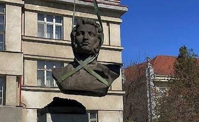 Lithuania's culture ministry says Europe "needs a break" from Russian culture 