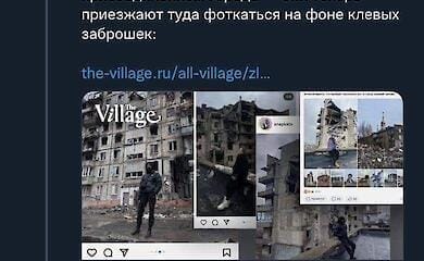 Russians go to Mariupol, which they destroyed, to have their photos taken against the ruins