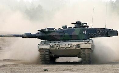Kuleba and Reznikov ask allies to urgently provide Ukraine with Leopard tanks