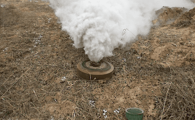 Ukrainian military says occupants use unknown gas against Ukrainian defenders in Bakhmut
