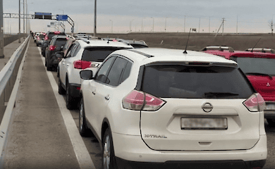 Russians flee Crimea. Traffic jams on the Kerch Bridge