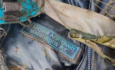 Body of Russian pilot killed in early war found in Kiev reservoir