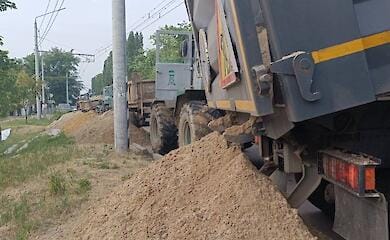 Destruction of the Kakhovka hydropower plant: Mykolaiv floods beaches, water approaches tenement houses