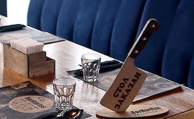 A Crimean restaurant refused to serve Russian soldiers