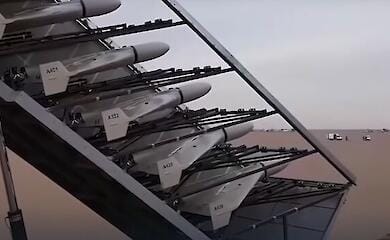 Russian college students assemble Shaheds
