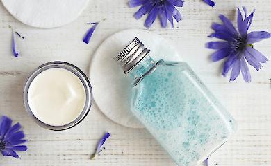 How to Create a Refreshing Natural Facial Tonic at Home