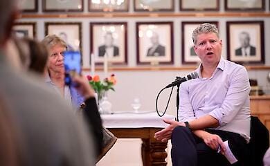 NATO suggested that Ukraine could become a NATO member if it cedes some territories in favour of Russia