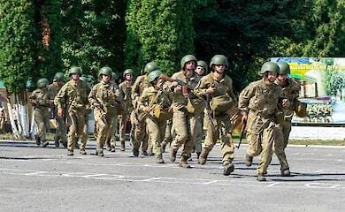 Border guard cadets proved the right to wear green berets (photo report)