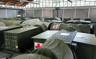 Rheinmetall Concern hands over mobile field hospital to Ukraine (video)