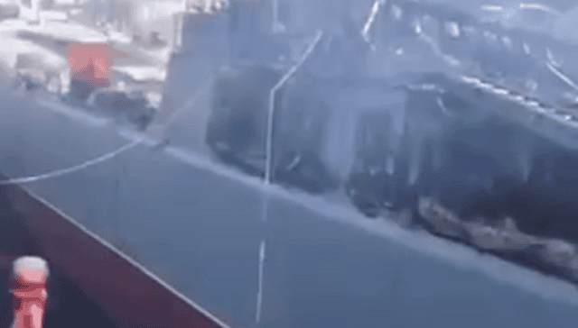 First video of Russian ship "Minsk" damaged in Sevastopol published (video)
