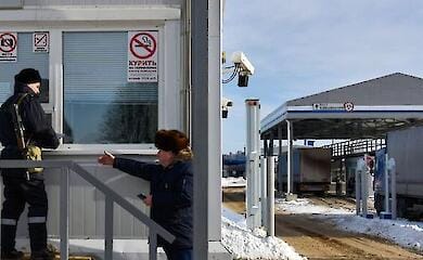 Russia has proposed closing its borders with the EU