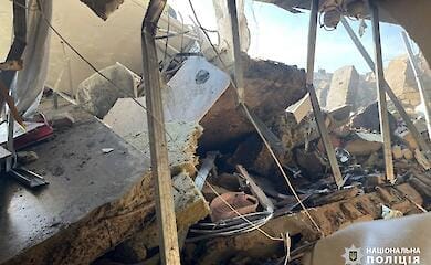 Patrol police showed first minutes after Russian strike in Cherkasy