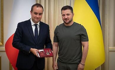 Zelensky discusses strengthening of Ukraine's air defence with French Defence Minister