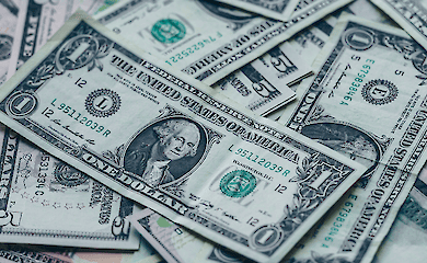 Dollar exchange rate next year will depend on macro-financial assistance - expert