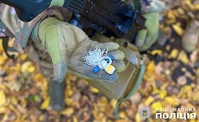 Children and grandmothers in Zhytomyr region created amulets for defenders