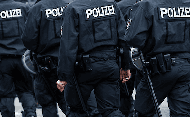 Seven Russians beat up Ukrainians in Germany