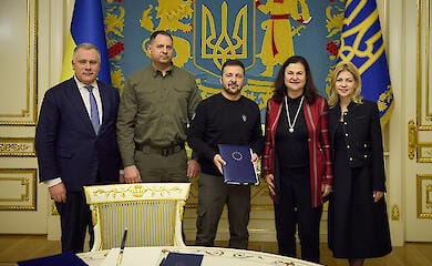 Ukraine's accession to EU: president signs decree on preparations for negotiation process