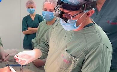 Doctors removed a mine fragment from the girl's heart